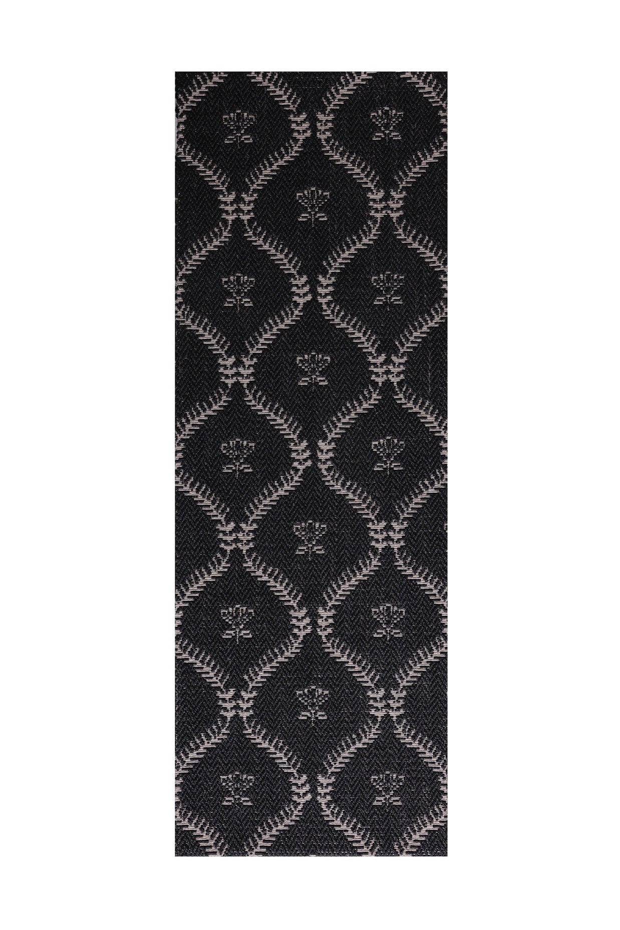 Zarnishan Black & Silver Sisal 2x5.6 feet Runner Rug