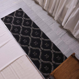 Zarnishan Black & Silver Sisal 2x5.6 feet Runner Rug