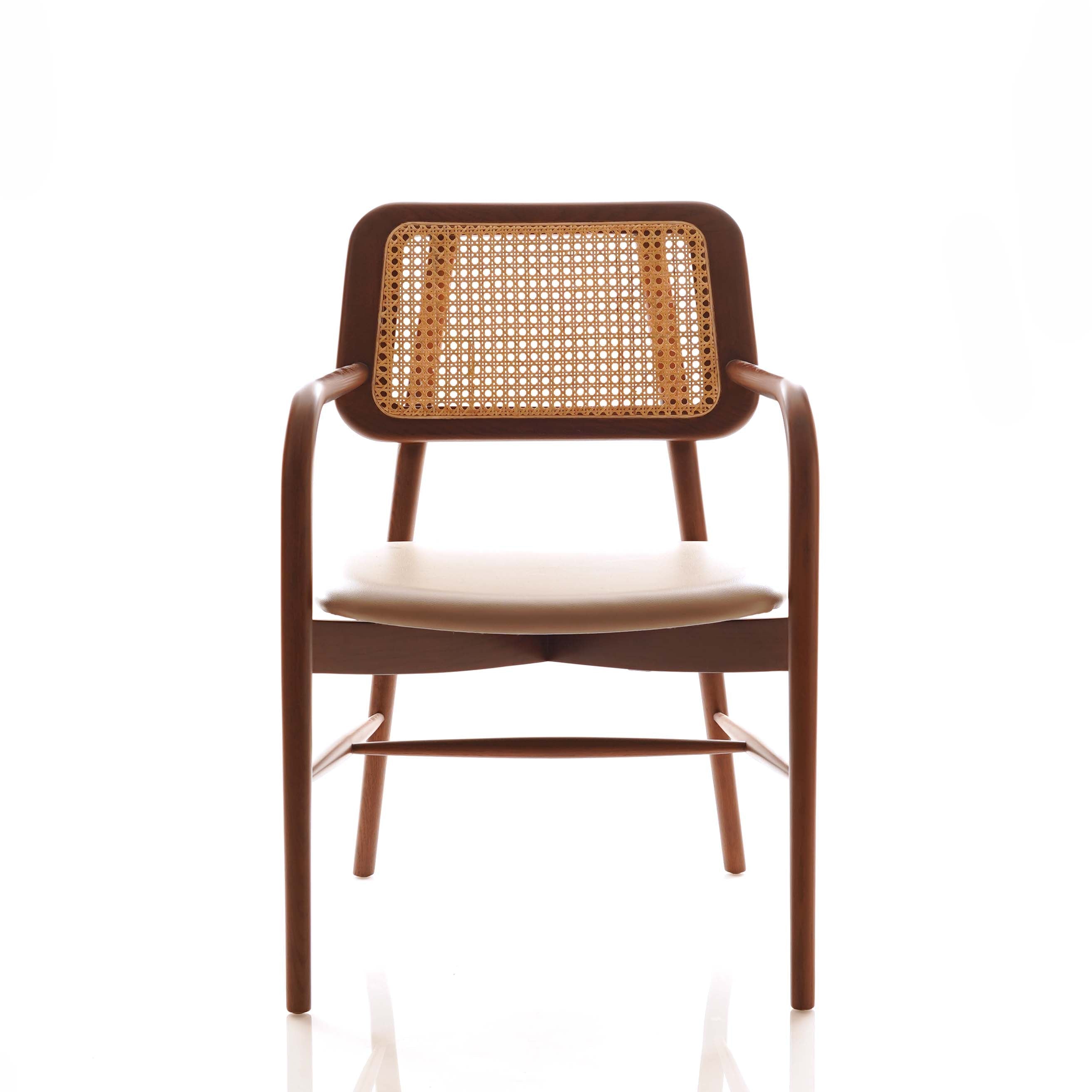 Sled Arm Chair - I MEAN DESIGN