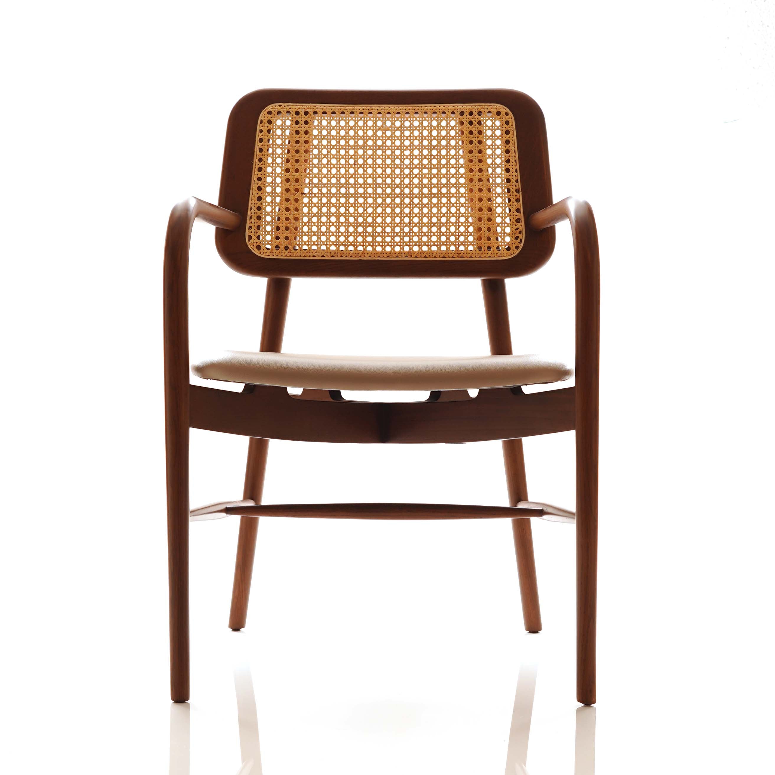 Sled Arm Chair - I MEAN DESIGN