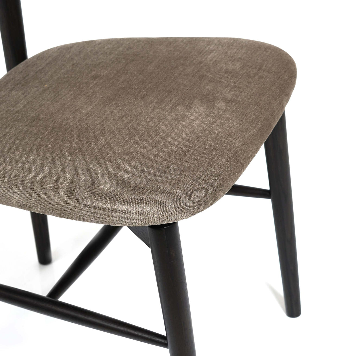 Sled Dining Chair - I MEAN DESIGN