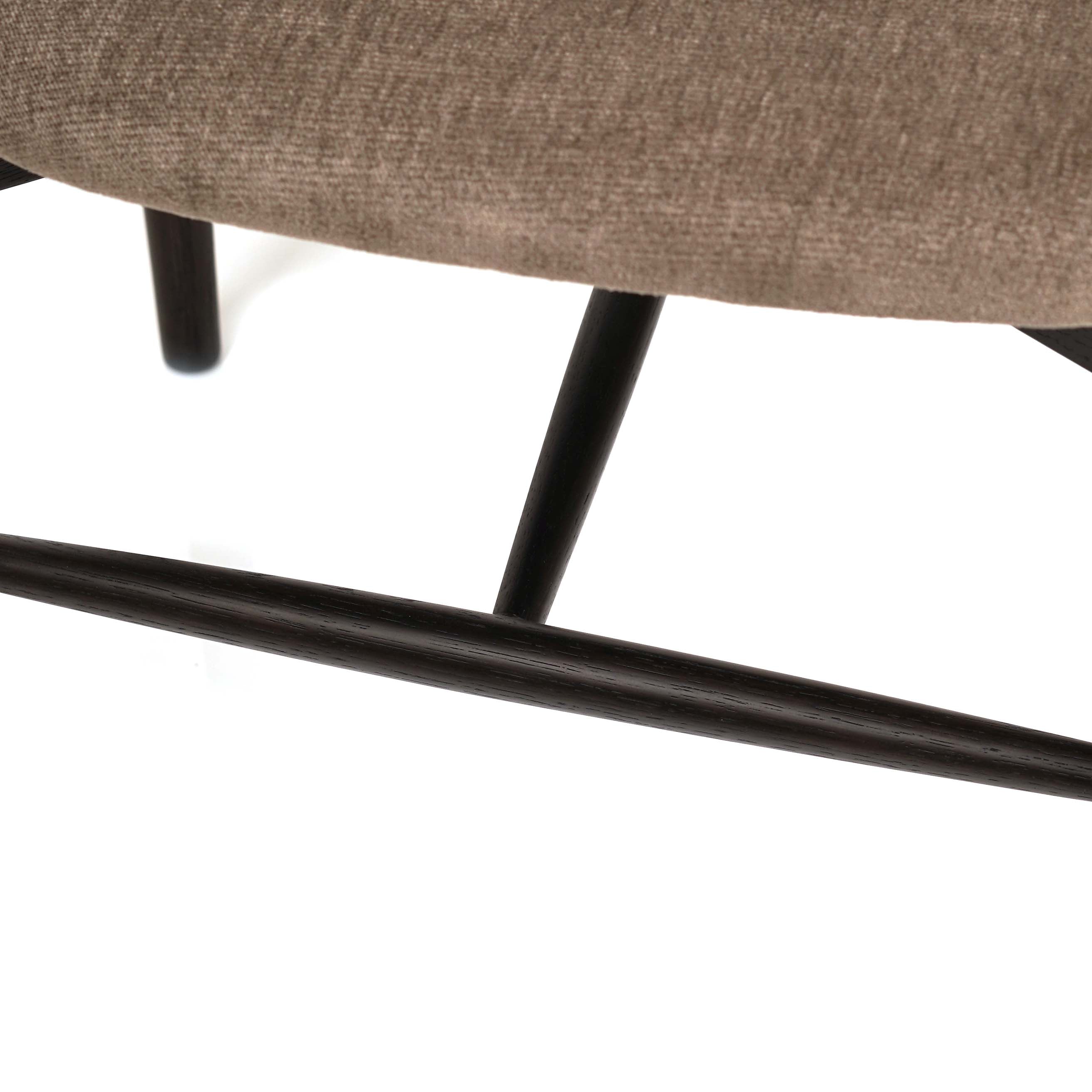 Sled Dining Chair - I MEAN DESIGN