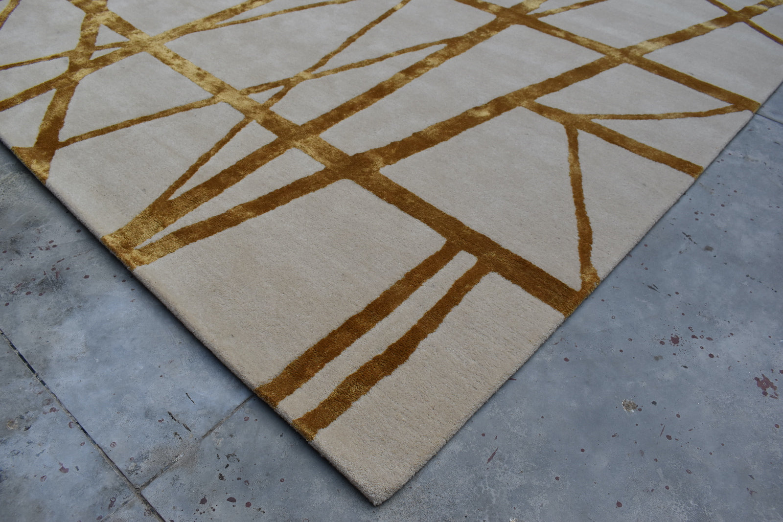 Spire - I MEAN DESIGN