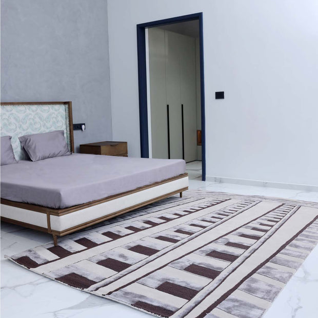 Orb Multicolour Wool Viscose 6x9 feet Rectangle Rug - I MEAN DESIGN