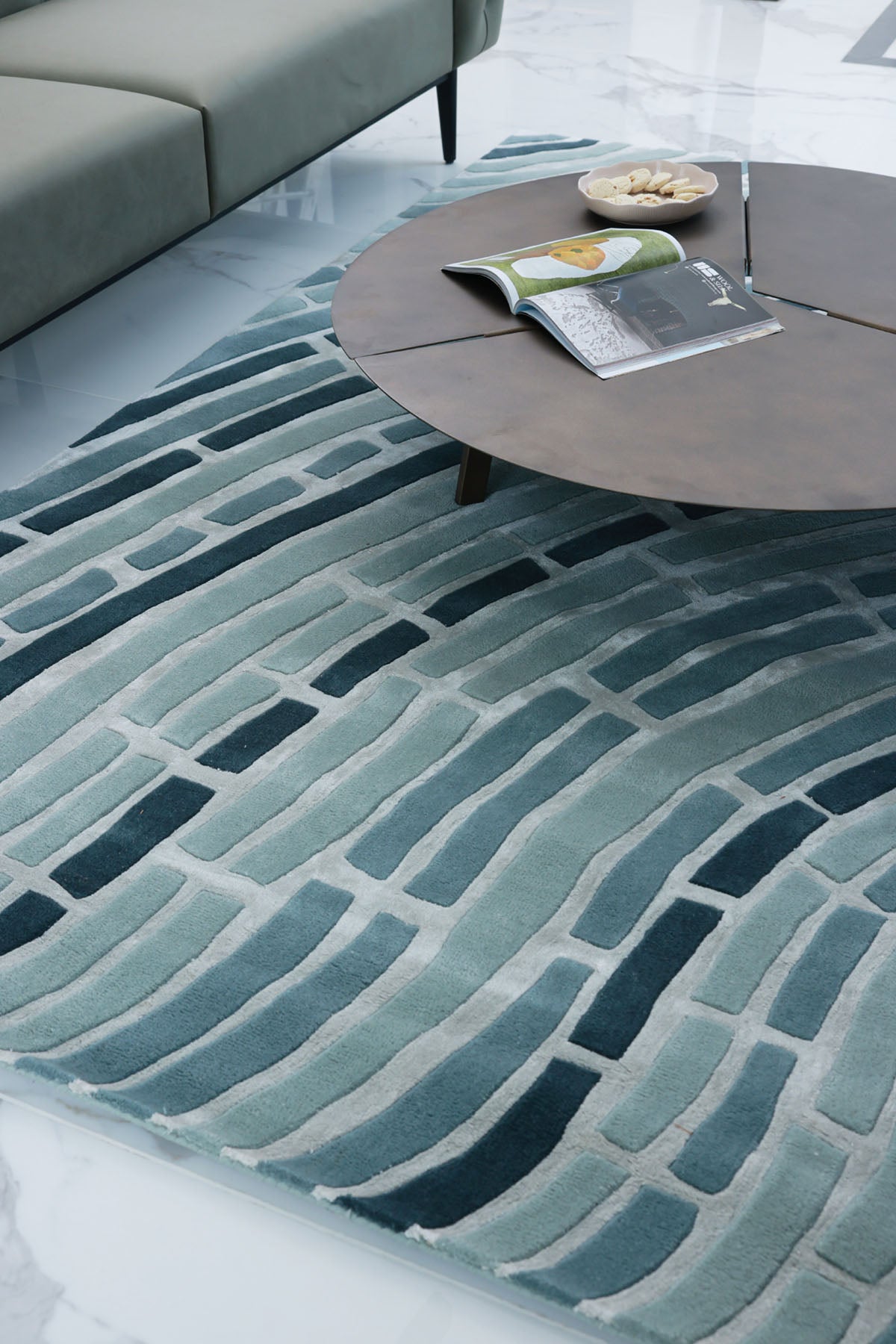 Sail Multicolour Wool Viscose 6x9 feet Rectangle Rug - I MEAN DESIGN