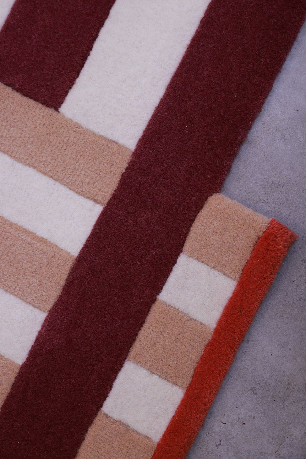 Strada Multicolour Wool 4.1x6.6 feet Irregular Rug - I MEAN DESIGN