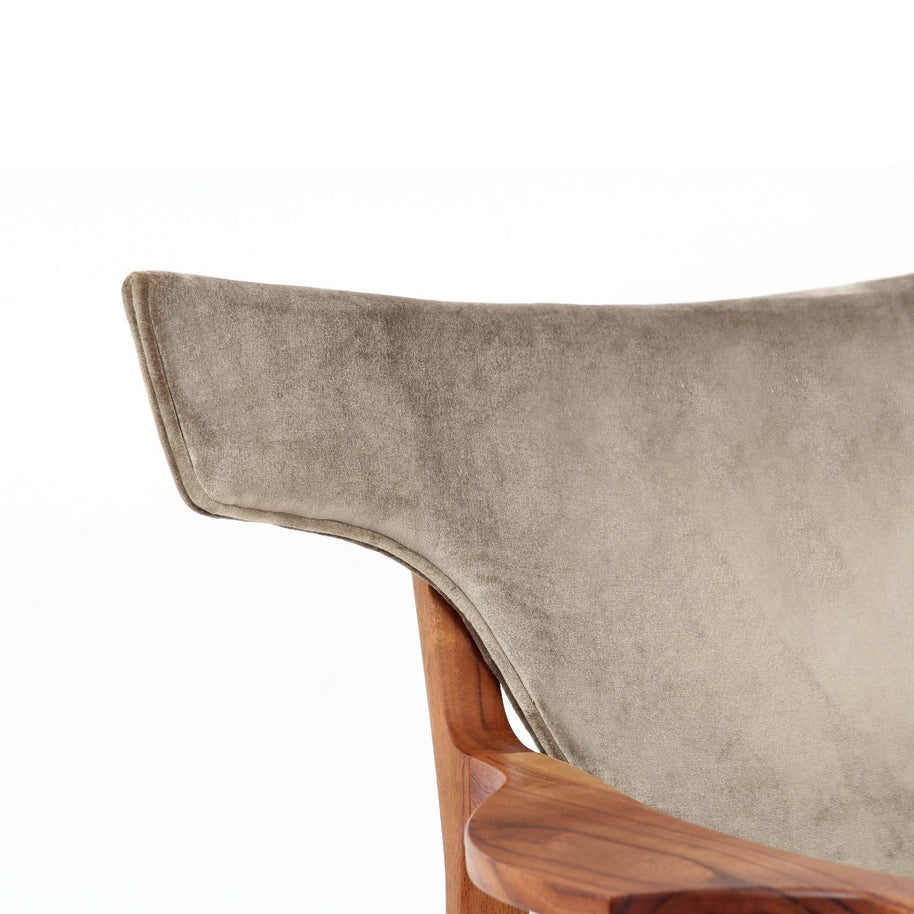Taurus Lounge Chair Fabric - I MEAN DESIGN
