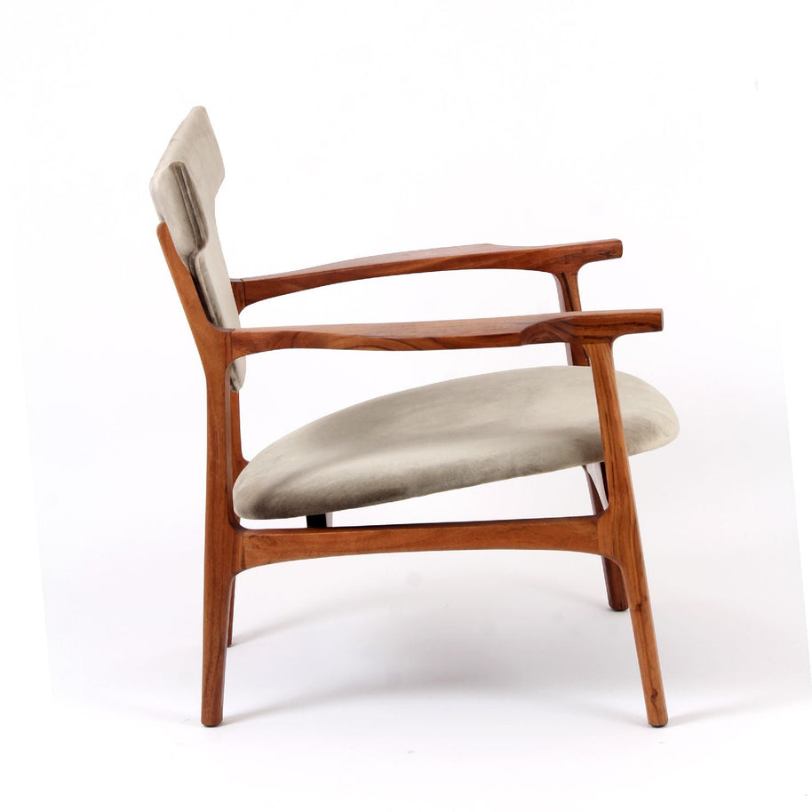Taurus Lounge Chair Fabric - I MEAN DESIGN
