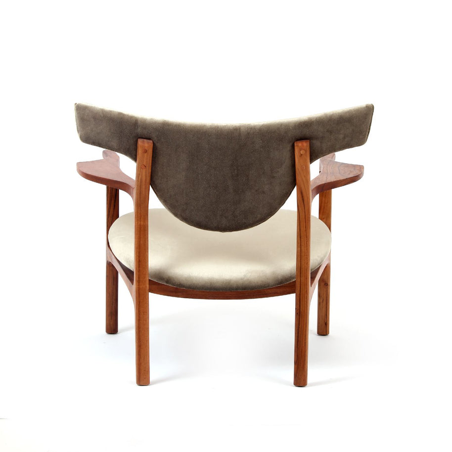 Taurus Lounge Chair Fabric - I MEAN DESIGN