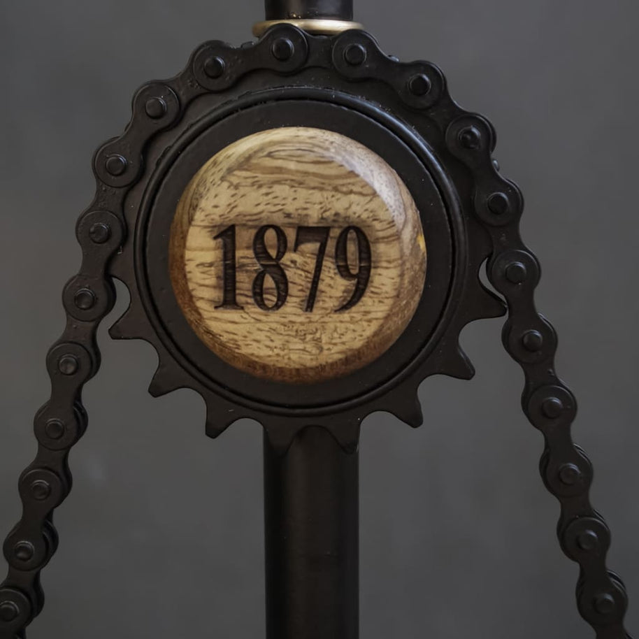 The Sprocket Wheel Industrial Lamp v3.0 - The Black Steel