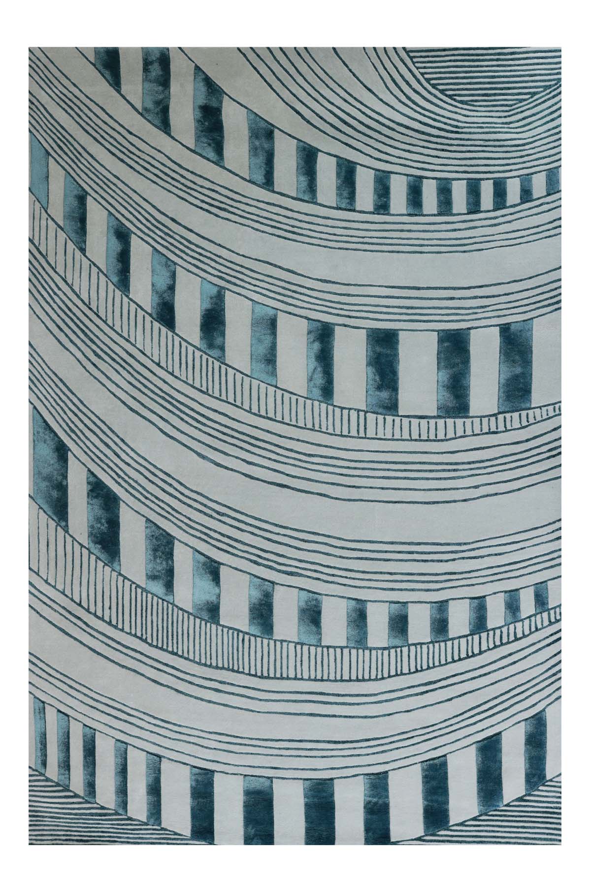 Crescent Multicolour Wool Viscose 6x9 feet Rectangle Rug - I MEAN DESIGN