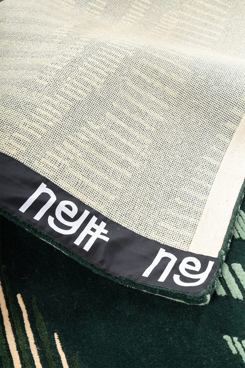 Palmera Green NZ Wool 7x9 feet Rectangle Rug - I MEAN DESIGN