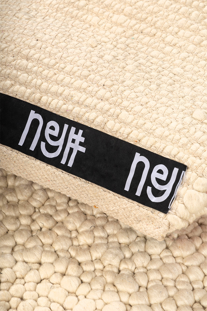 Pebble Mono Natural Pet 5x8 feet Rectangle Rug