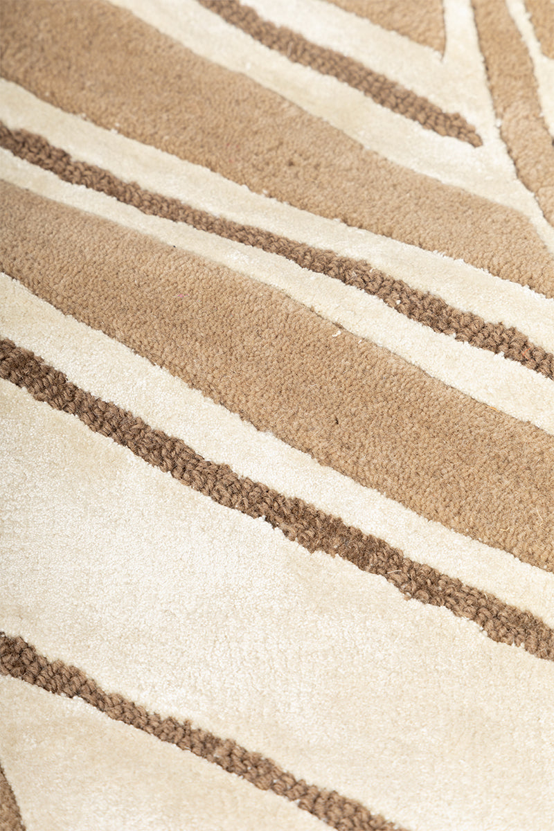 Desert Vine Brown & Beige Wool Viscose 6x9 feet Rectangle Rug - I MEAN DESIGN