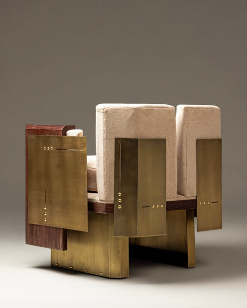Ashtha Lounge Chair