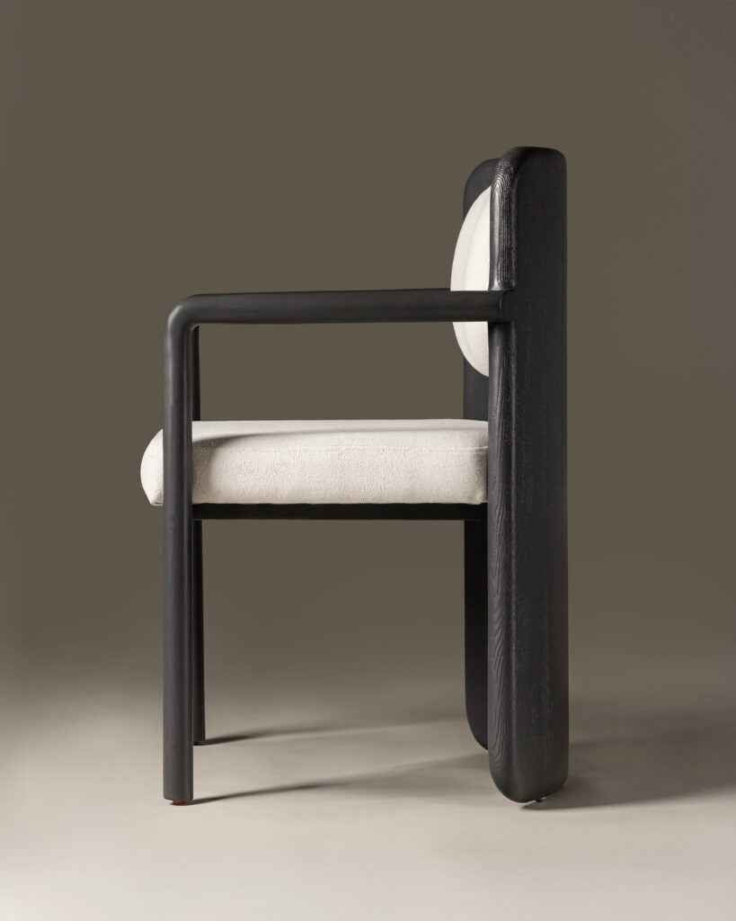 Dhaal Chair