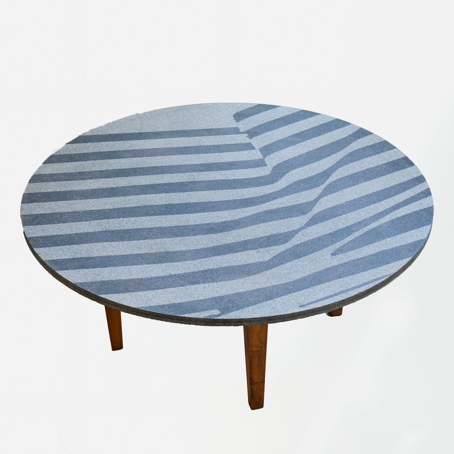 Veil Table