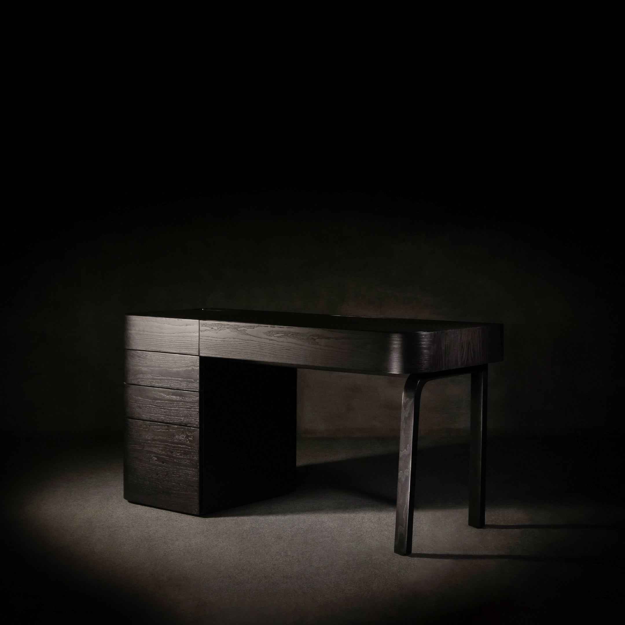 Flow Work Table - Right