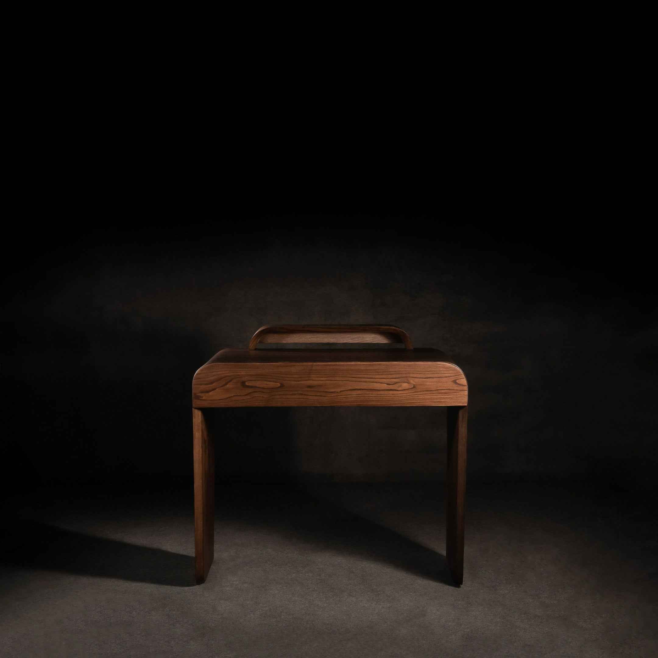 Clutch Work Table with a Monitor Stand