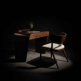 Clutch Work Table with a Monitor Stand